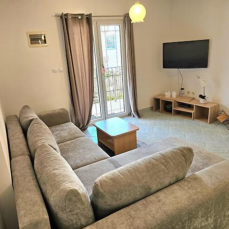 Green Garden Apartment Vodice Phòng bức ảnh