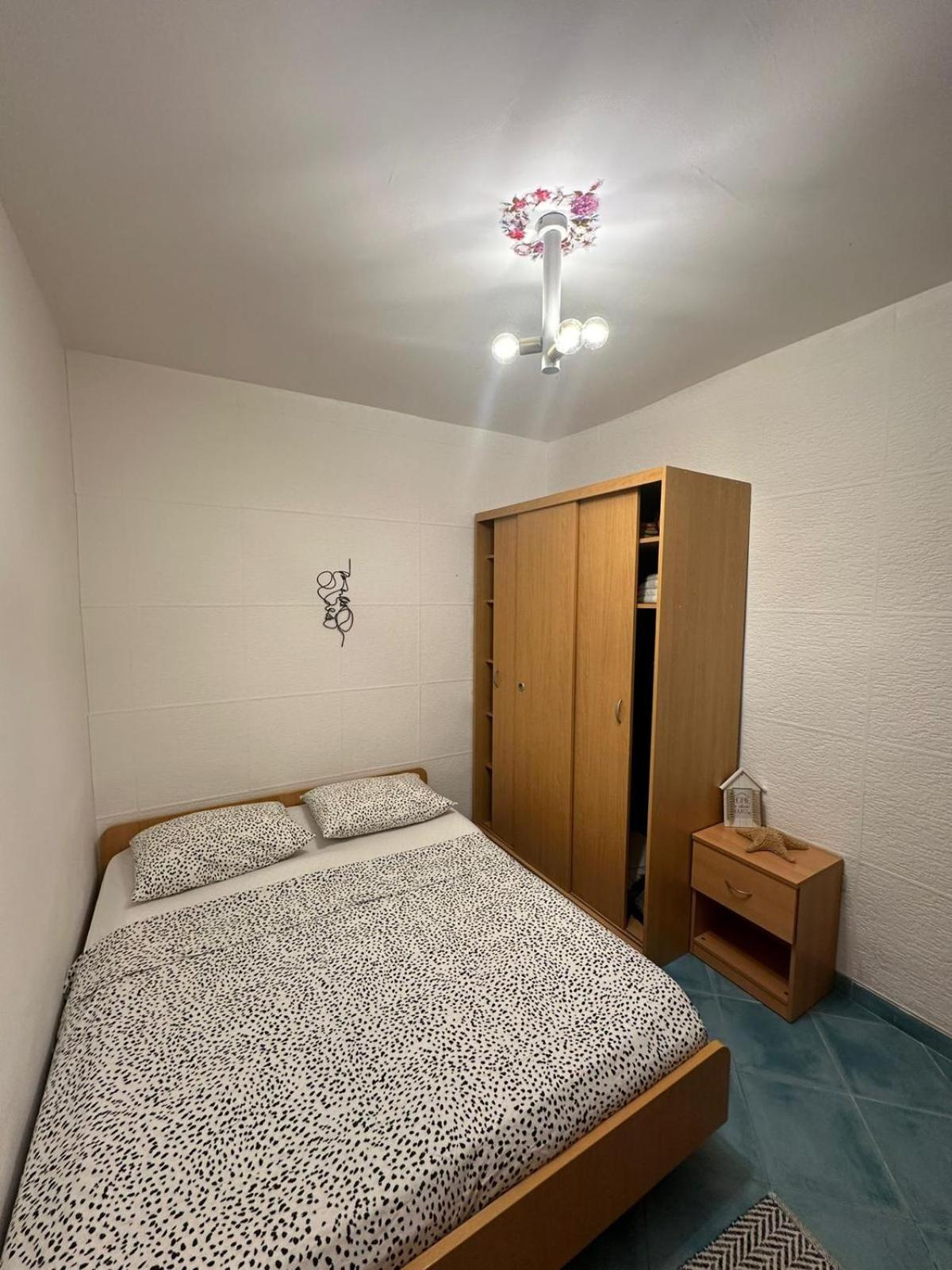 Green Garden Apartment Vodice Phòng bức ảnh